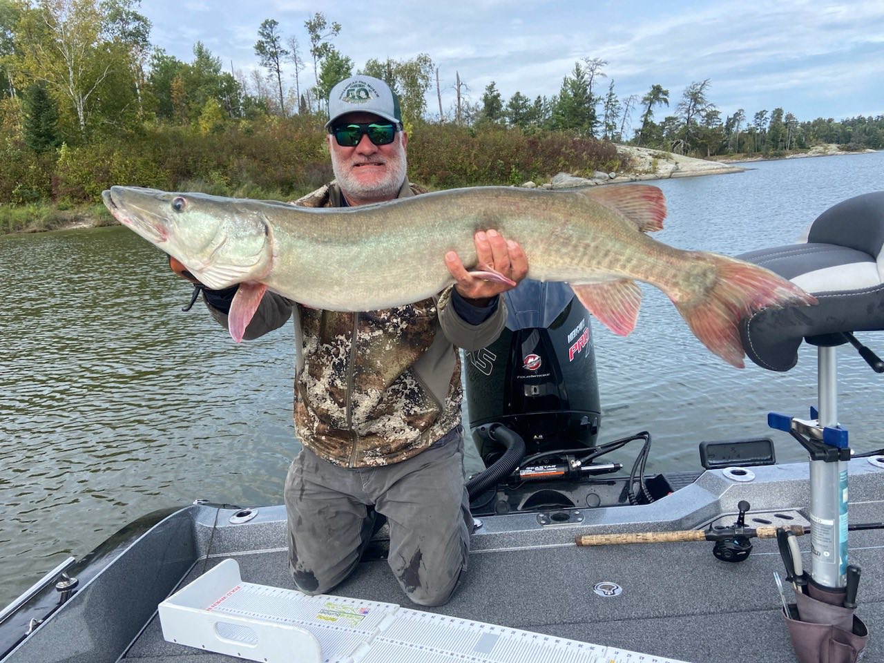 lake of the woods ontario fishing